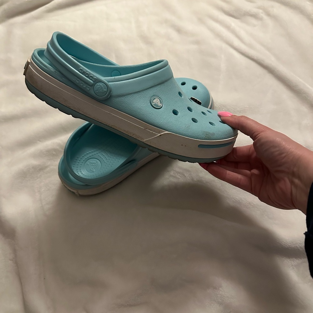 CROCS Blue Water Shoes with Ventilation and Heel Strap